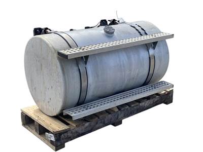Used International 9200i RH Fuel Tank