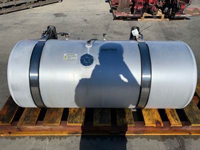 Used International 9900 Eagle LH Fuel Tank