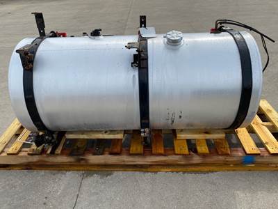Used International Prostar LH Fuel Tank