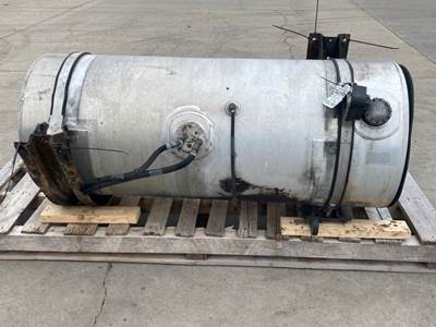 Used Kenworth T660 RH Fuel Tank