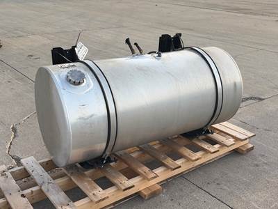Used Kenworth T680 RH Fuel Tank