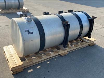 Used Mack CXU RH Fuel Tank
