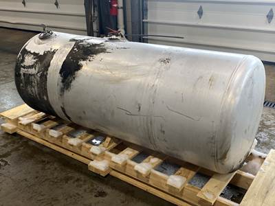 Used Peterbilt 387 Fuel Tank