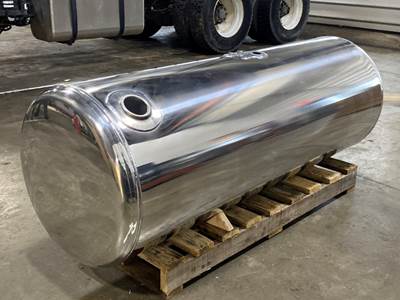 New Peterbilt Fuel Tank (Polished)