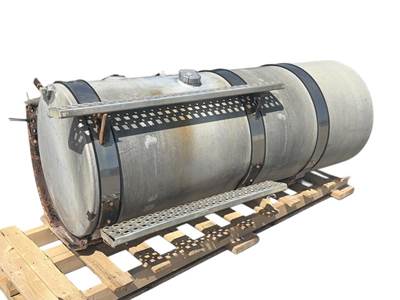 Used Volvo ACL LH Fuel Tank
