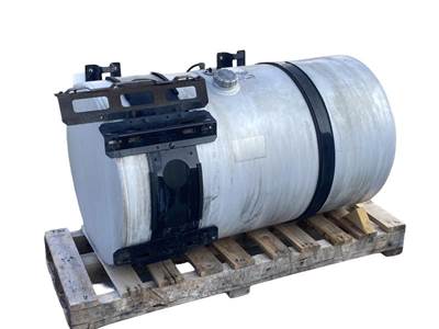 Used Volvo VNL Gen 2 RH Fuel Tank