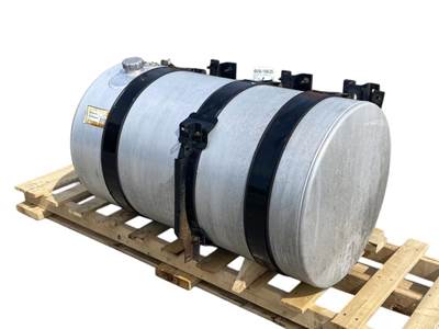 Used Volvo VNL Gen 2 RH Fuel Tank