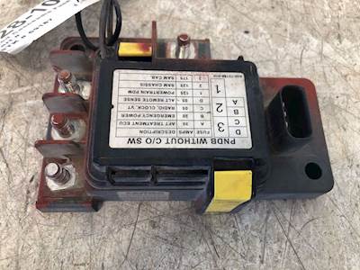 Used Freightliner Cascadia Fuse Panel