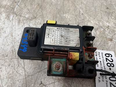Used Freightliner Cascadia Fuse Panel