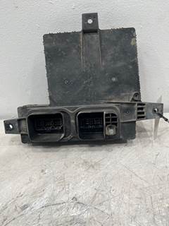 Used Freightliner Cascadia Fuse Panel