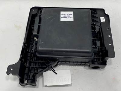 Used Freightliner Cascadia Fuse Panel