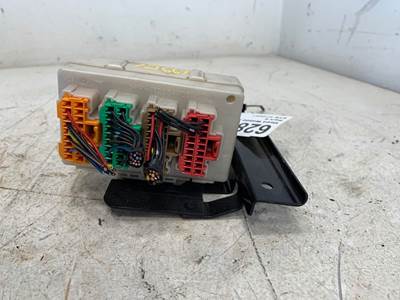 Used GMC W4500 Fuse Panel