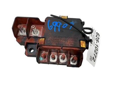 Used International LT Fuse Panel