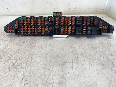 Used International ProStar Fuse Panel