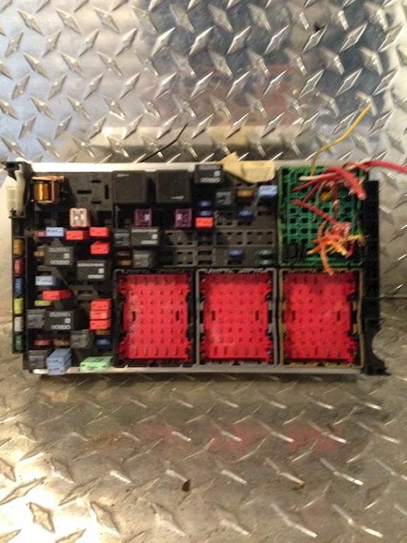 Used Peterbilt 579 Fuse Panel For Sale Dorr, MI 62810064