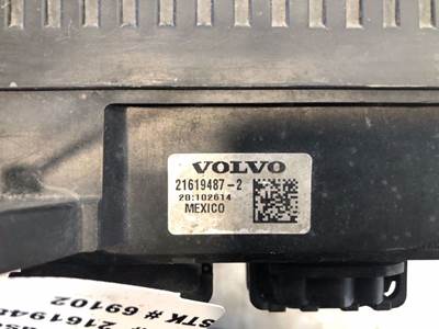 2015 Used Volvo VNL Fuse Distribution Box For Sale | Dorr, MI ...