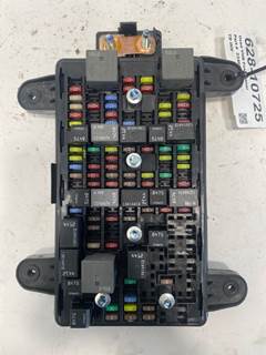Used Volvo VNR Fuse Panel