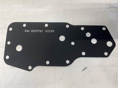 New Aftermarket Cummins ISB Oil Cooler Mounting Gasket
