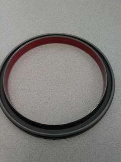 New Aftermarket Paccar MX13 Front Crankshaft Seal