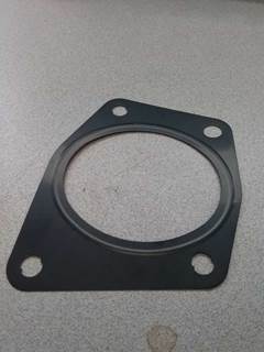 New Volvo D12 Water Pump Gasket