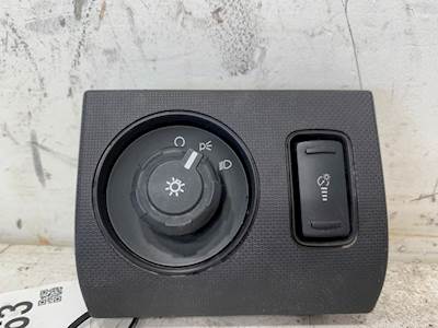 Used Ford F-550 Switch Panel