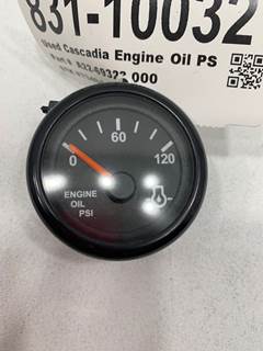 Used Freightliner Cascadia Engine Oil PSI