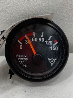 Used Freightliner Cascadia PSI Gauge