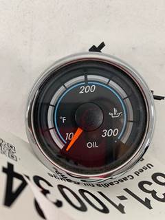 Used Freightliner Cascadia Oil Gauge