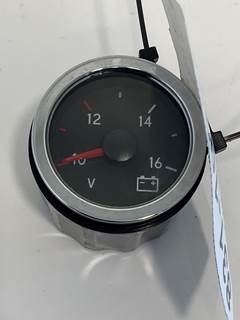Used International LT VoInternational LTmeter Gauge