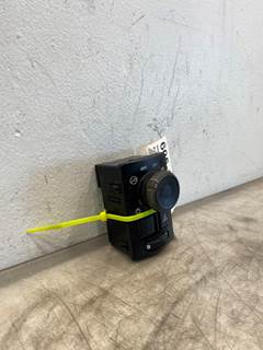 Used Mack Pinnacle Headlight Switch