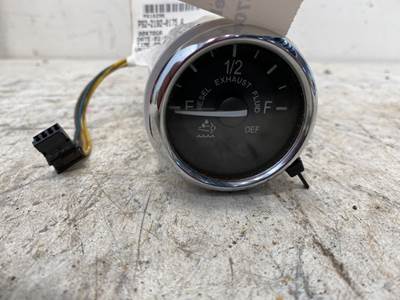Used Peterbilt DEF Level Gauge