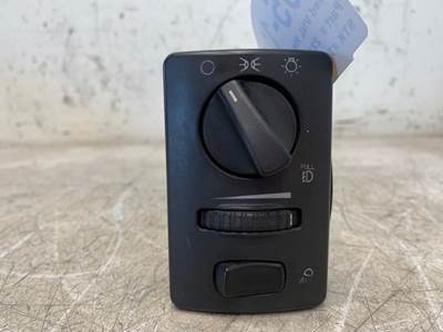 Used Volvo VNL Gen 2 Headlight Switch
