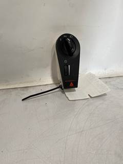 Used Volvo VNL Gen 2 Headlight Switch