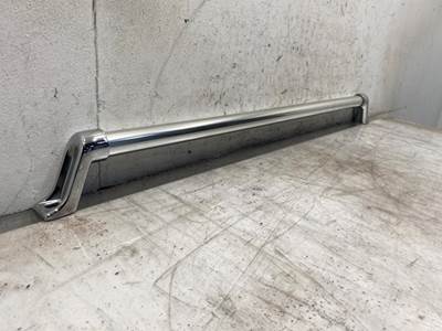 Used Caterpillar CT660 Grab Handle