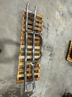 Used Freightliner Cascadia Grille Guard