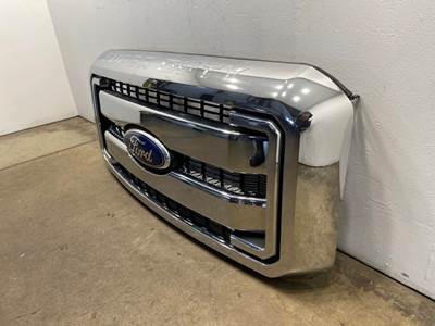 Used Ford F550 Grille