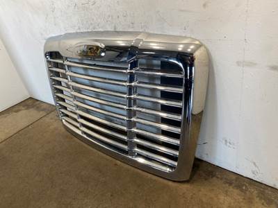 Used Freightliner Cascadia 125 Grille