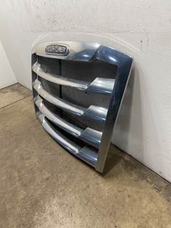 Used Freightliner Cascadia 126 Grille