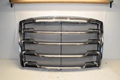 New Aftermarket Freightliner Cascadia P4 Grille w/Bug Screen