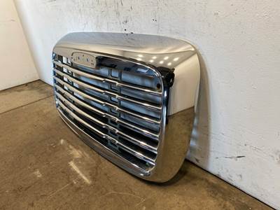 Used Freightliner Columbia Grille