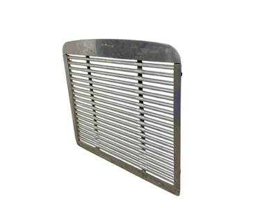 Used Freightliner FLD Grille