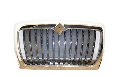 Aftermarket International WorkStar 7400 Front Chrome Grille w/ Bug Screen, Part # GSIN058