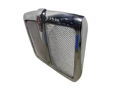 Used Kenworth T680 Grille, Part # L296155100