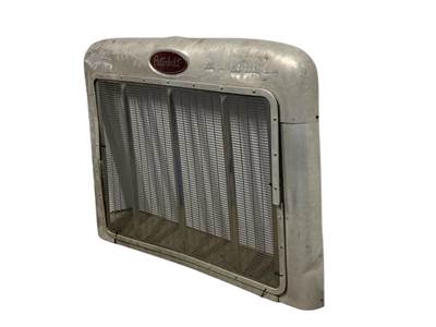 Used Peterbilt 357 Grille
