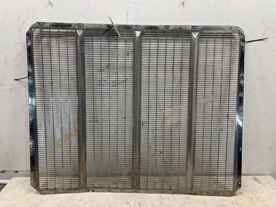 Used Peterbilt 379 Grille