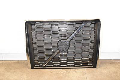 New Aftermarket Volvo VNL Gen 3 Chrome Grille w/Bug Screen
