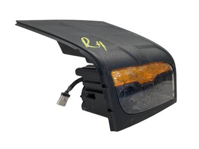 Used Caterpillar CT660 RH Headlight