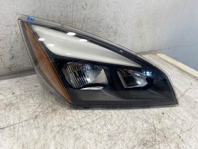 NTO Freightliner Cascadia 126 RH Headlight