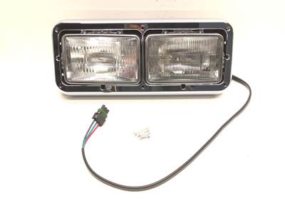 New Aftermarket Kenworth T800 LH Headlight