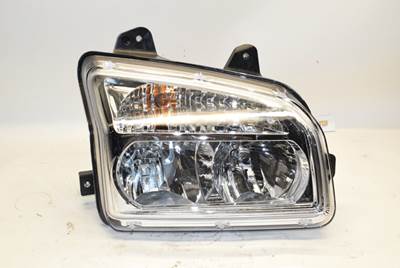 New Aftermarket Kenworth T880 RH Chrome Headlight